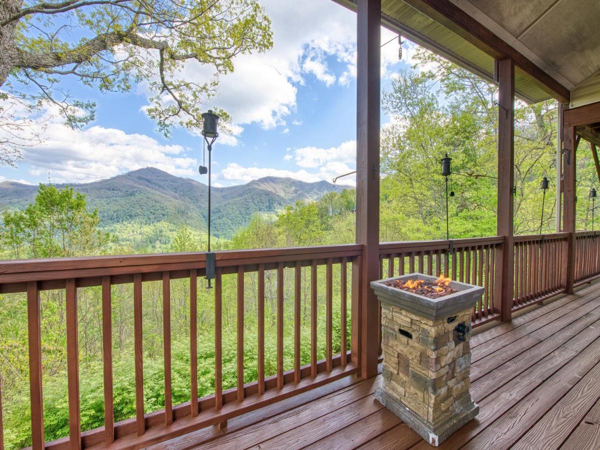 Bonnie View 21 - Amazing Smoky Mountain Retreat With Beautiful Scenic Views! Home Maggie Valley Exterior photo